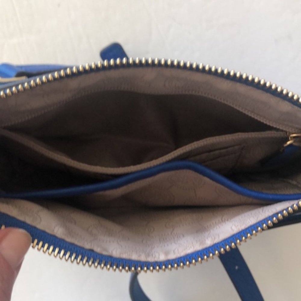 Michael Kors STUD ASTOR LEATHER CROSSBODY Royal Blue - Picture 9 of 14